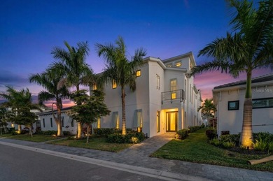 Beach Home For Sale in Bradenton, Florida