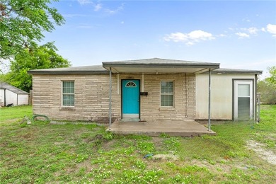 Beach Home For Sale in Aransas Pass, Texas