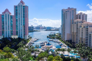 Beach Condo For Sale in Aventura, Florida