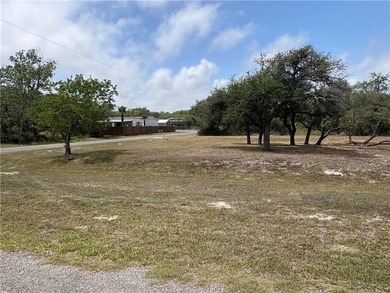 Beach Lot Sale Pending in Rockport, Texas