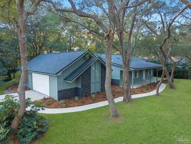 Beach Home For Sale in Fort Walton Beach, Florida