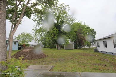 Beach Lot For Sale in Morehead City, North Carolina