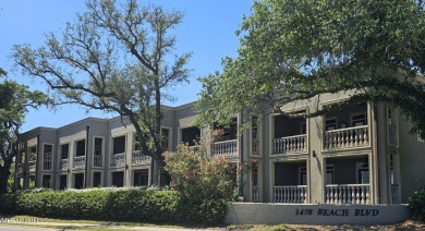 Beach Condo For Sale in Biloxi, Mississippi