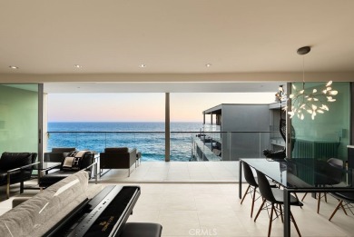 Beach Condo For Sale in Laguna Beach, California