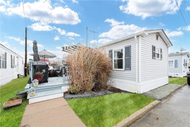 Beach Home For Sale in Middletown, Rhode Island