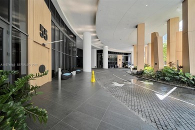 Beach Condo For Sale in Miami, Florida