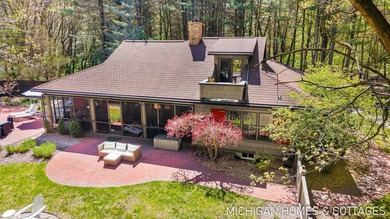 Beach Home Sale Pending in Saugatuck, Michigan