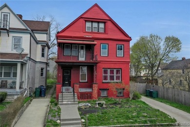 Beach Home For Sale in Buffalo, New York
