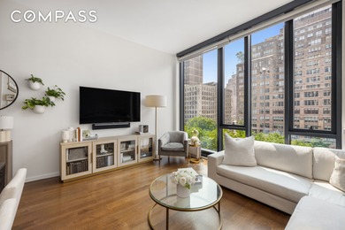 Beach Condo For Sale in New York, New York