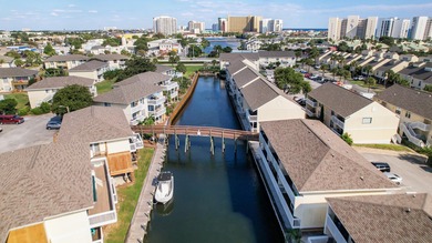 Beach Condo For Sale in Destin, Florida
