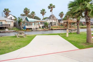 Beach Lot For Sale in Corpus Christi, Texas