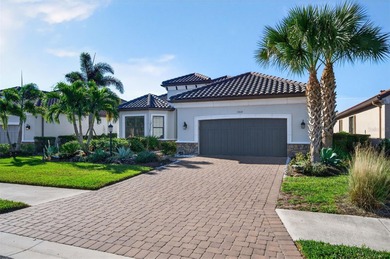 Beach Home Sale Pending in Bradenton, Florida