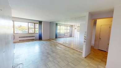 Beach Condo For Sale in Brooklyn, New York
