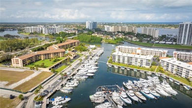 Beach Condo For Sale in North Palm Beach, Florida