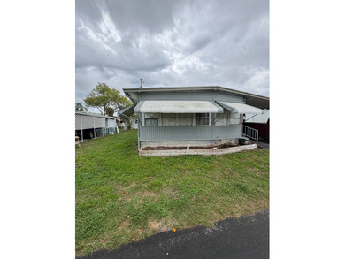 Beach Lot For Sale in Clearwater, Florida