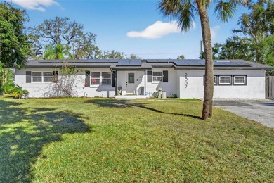 Beach Home For Sale in St. Petersburg, Florida