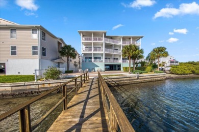 Beach Condo For Sale in Indian Shores, Florida