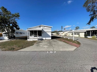Beach Home For Sale in Bradenton, Florida