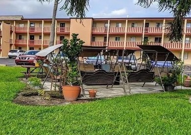 Beach Condo For Sale in Bradenton, Florida
