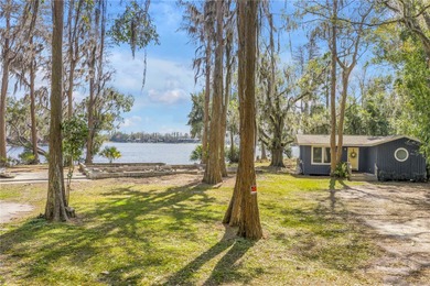 Beach Home Sale Pending in Tampa, Florida