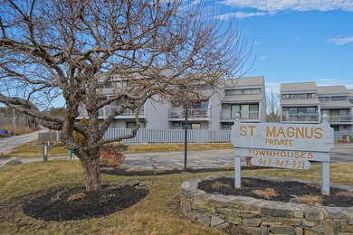 Beach Condo For Sale in Hampton, New Hampshire