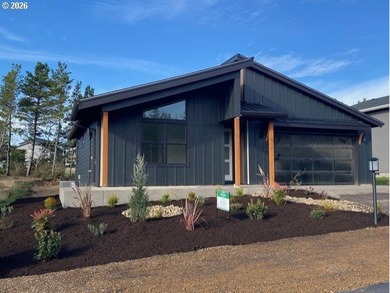 Beach Home For Sale in Manzanita, Oregon