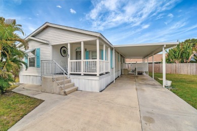 Beach Home For Sale in Delray Beach, Florida