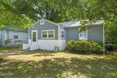 Beach Home For Sale in Panama City, Florida