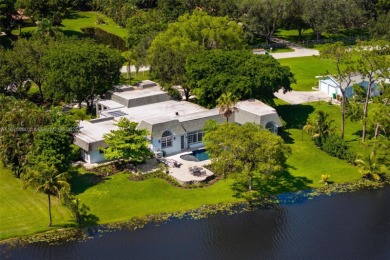 Beach Home For Sale in Davie, Florida