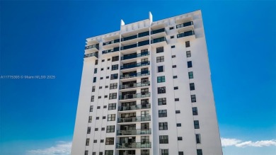 Beach Condo For Sale in Hollywood, Florida