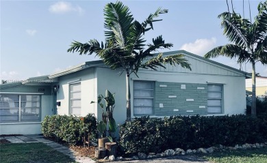 Beach Home For Sale in Hollywood, Florida