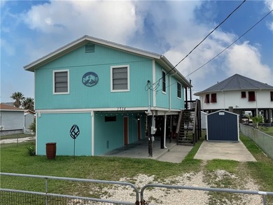 Beach Home For Sale in Rockport, Texas