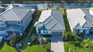 Beach Home For Sale in Bradenton, Florida