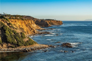Beach Home For Sale in Palos Verdes Estates, California