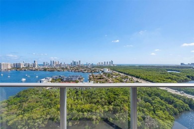Beach Condo For Sale in North Miami Beach, Florida