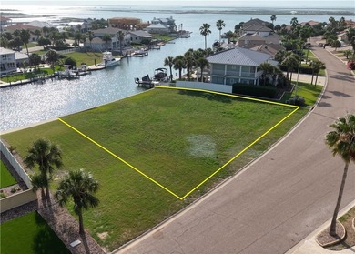 Beach Lot For Sale in Port Aransas, Texas