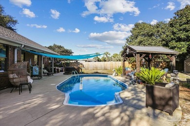 Beach Home For Sale in Navarre, Florida