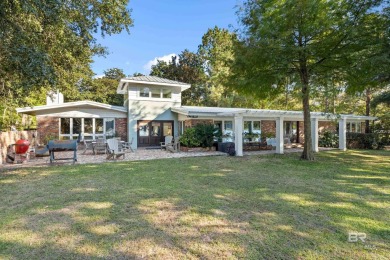 Beach Home For Sale in Mobile, Alabama