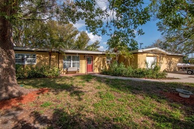 Beach Home For Sale in Oldsmar, Florida