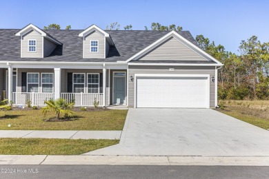 Beach Townhome/Townhouse For Sale in Ocean Isle Beach, North Carolina