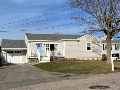 Beach Home Sale Pending in Middletown, Rhode Island