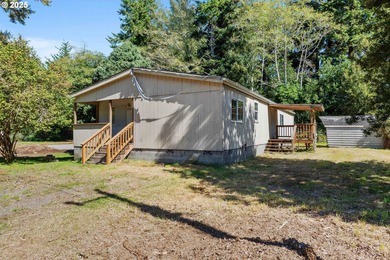 Beach Home For Sale in Coos Bay, Oregon