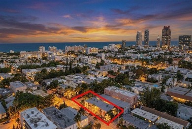 Beach Townhome/Townhouse For Sale in Miami Beach, Florida