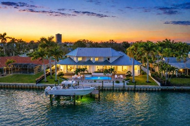 Beach Home For Sale in Sarasota, Florida
