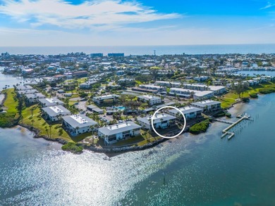 Beach Condo For Sale in Holmes Beach, Florida
