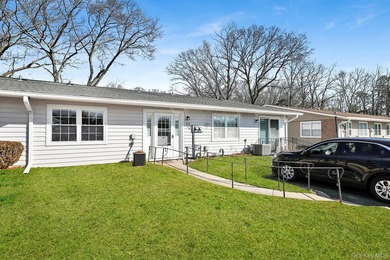 Beach Condo For Sale in Ridge, New York