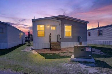 Beach Home For Sale in Panama City, Florida