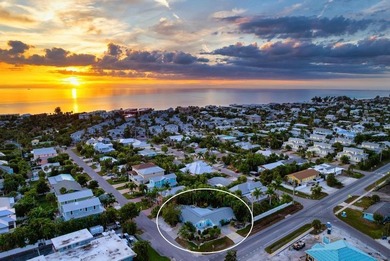 Beach Townhome/Townhouse For Sale in Holmes Beach, Florida