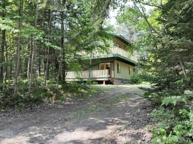 Beach Home Active Under Contract in Lake Linden, Michigan