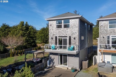 Beach Home For Sale in Netarts, Oregon